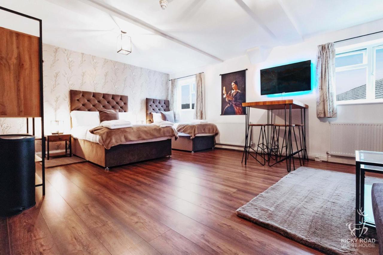 Ricky Road Guest House - Premium Watford  Zewnętrze zdjęcie