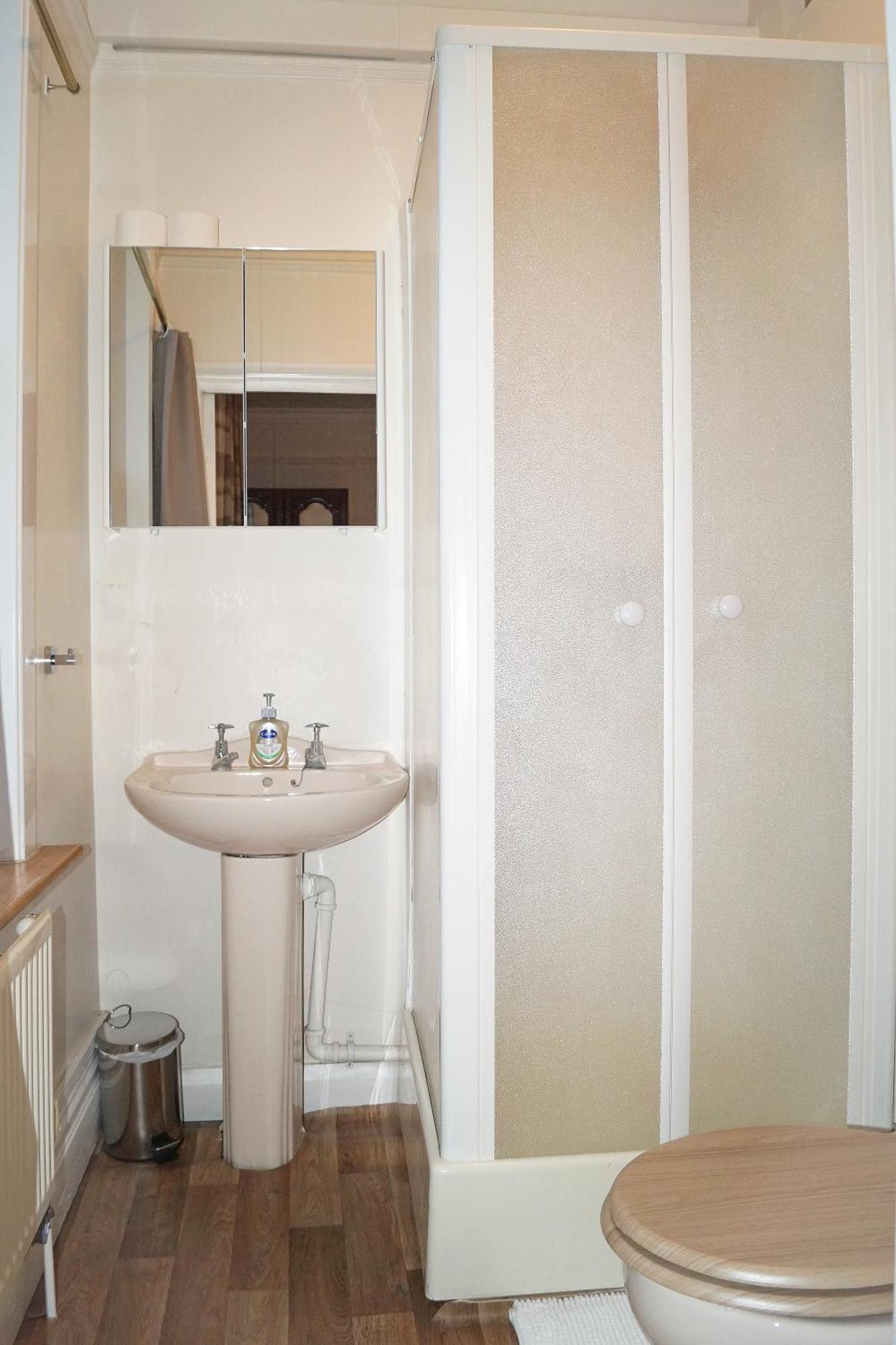 Ricky Road Guest House - Premium Watford  Pokój zdjęcie