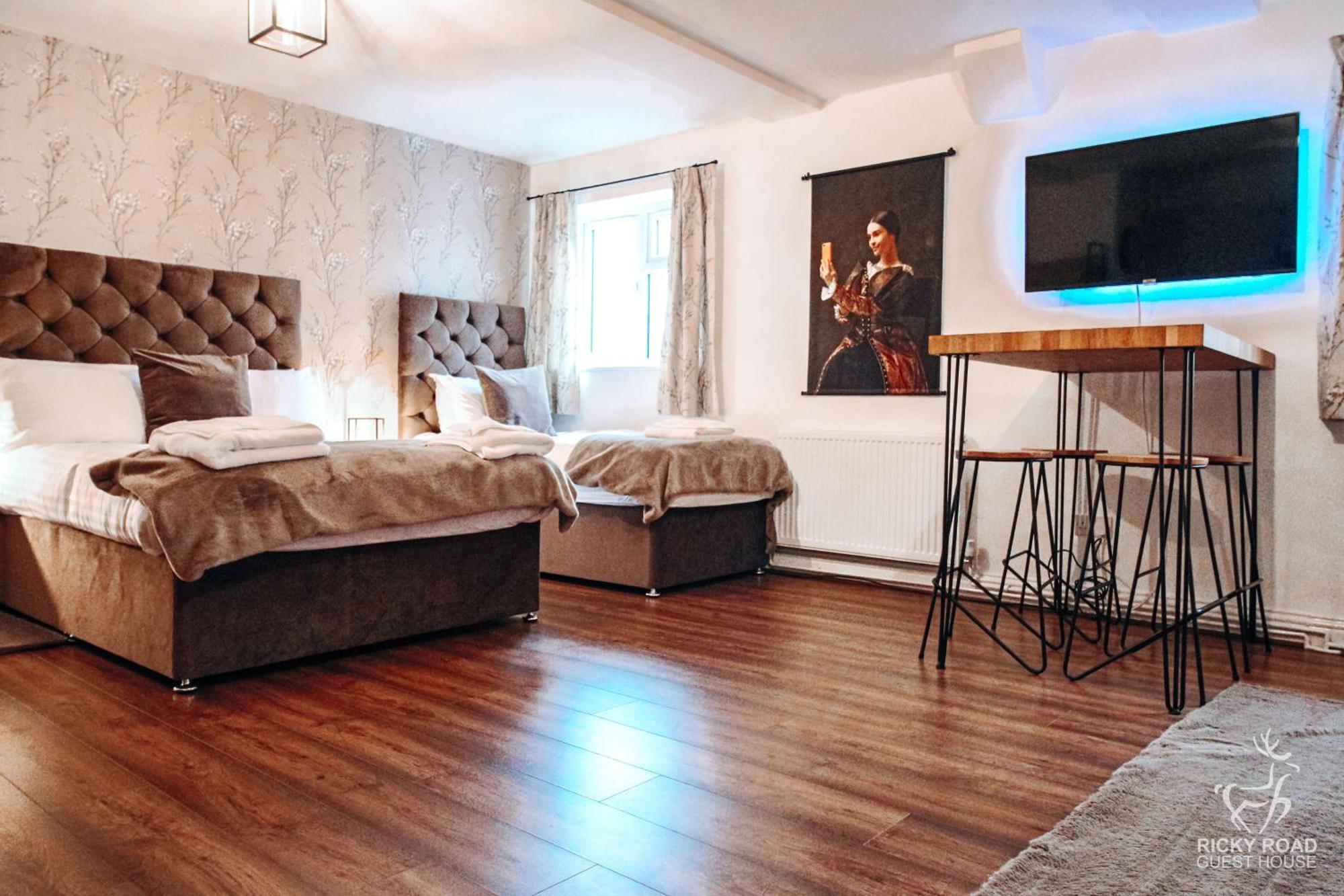 Ricky Road Guest House - Premium Watford  Zewnętrze zdjęcie